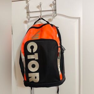 Victor badminton backpack (bright coral)